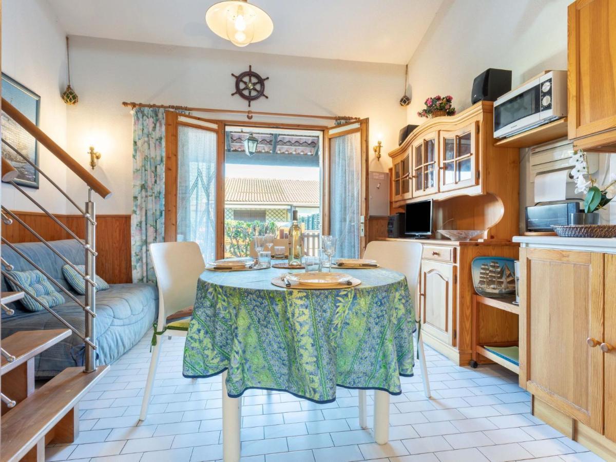 סן סיפריאן Holiday Home Le Hameau Du Port By Interhome מראה חיצוני תמונה